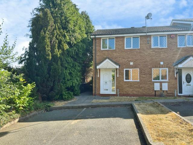 81 Charlecote Park, Telford. 2 bed end of terrace house to rent £850 pcm £196 pw