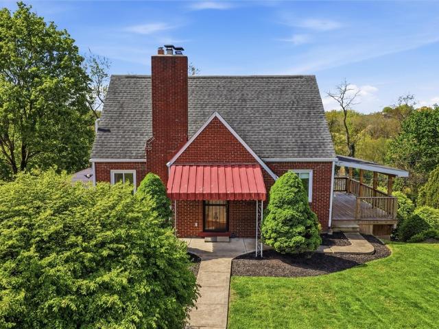 81 Coraopolis Rd