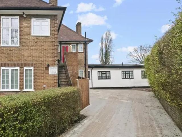 81 Fowler's Walk, London, W5 1BQ, United Kingdom | 1 bed apartment for rent #140227198 | Rentberry