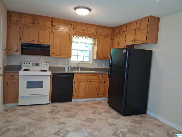 81 Honeycutt Road