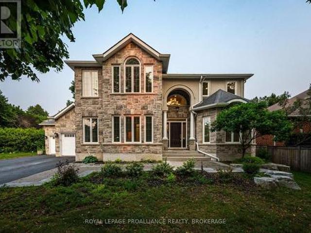 81 Kenwoods Circle, Kingston. East Incl Barret Crt, ON, K7K 6Y2 house for sale | Listing ID X13740 | Royal LePage