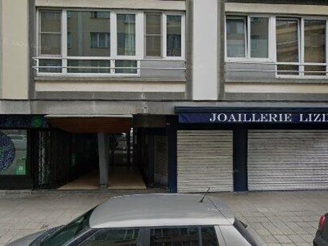 81 m2 apartment for rent in Luik