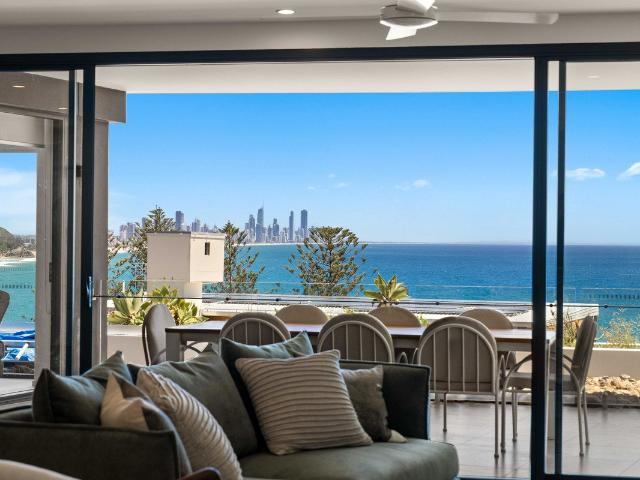 8/1 Nathan Street, Burleigh Heads QLD 4220