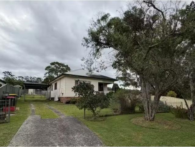 81 Railway Road, Warnervale House for rent Listed by Property.