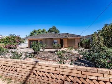Northampton, Chapman Valley, Peak Island, Western Australia