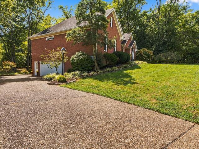 8207 Poplar Creek Rd