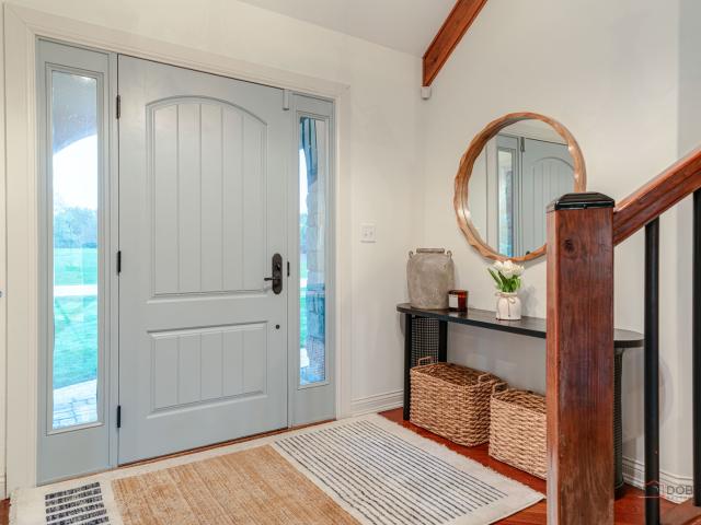 8208 Country Shire Lane