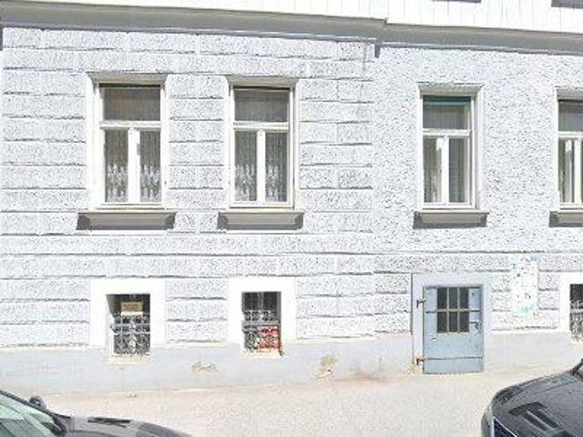 8200 m2 apartment for rent in Eggersdorf bei Graz
