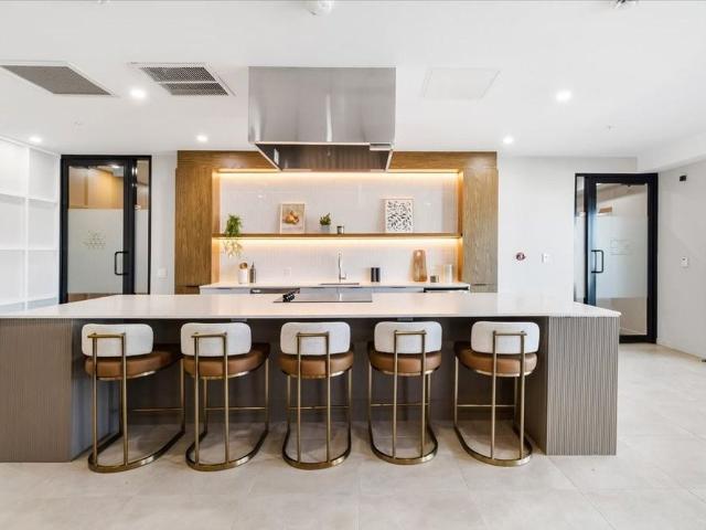 820 2e Avenue condo — Montréal, QC 2 Bedroom 2 Bedroom