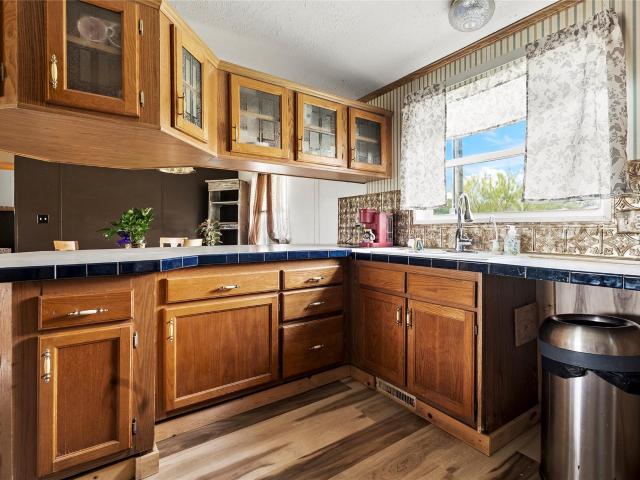 820 County Road 454