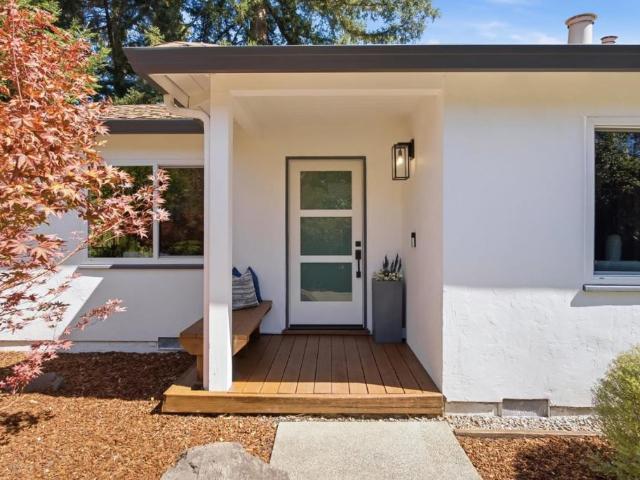 820 Chimalus Drive