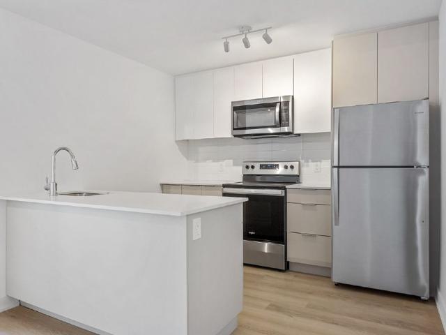 820 Archibald Street 501