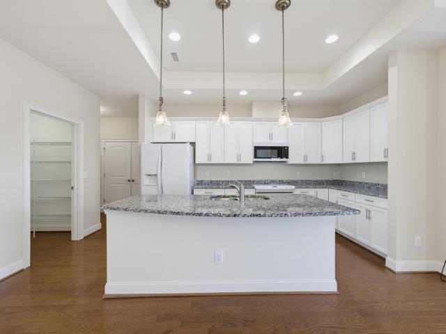 820 Blue Bird Lane