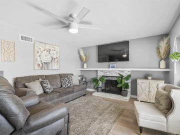 820 Blackwood Dr