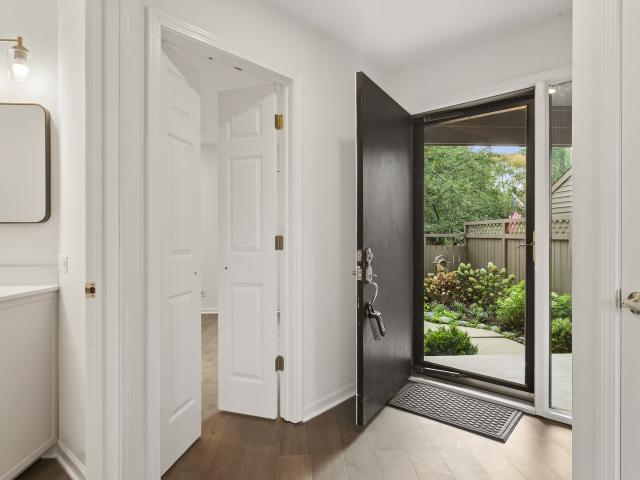 820 Golf Lane