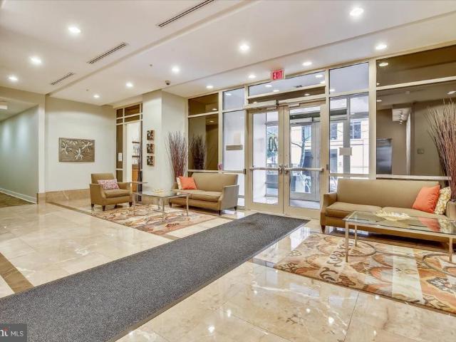 820 N Pollard Street # 612
