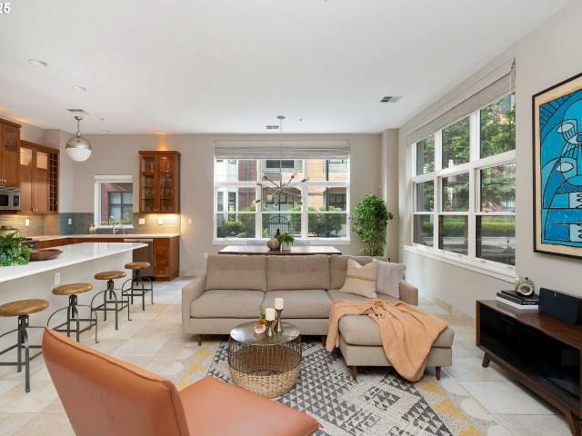 820 NW 12TH AVE # 110