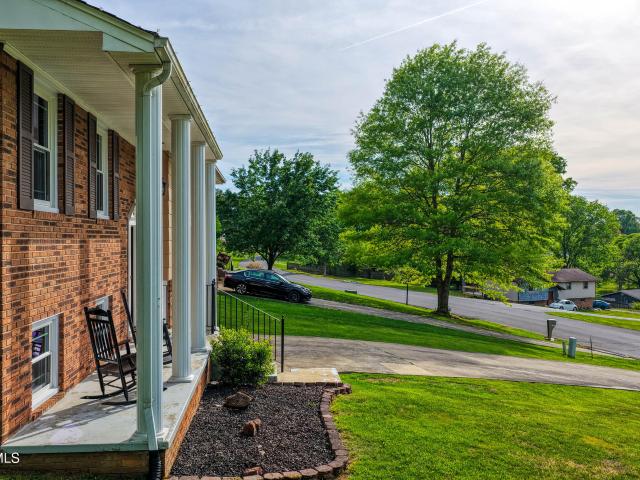 820 South Sherbrooke Circle