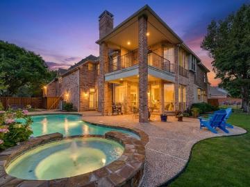820 Parkwood Court