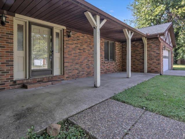 8215 Kingswood Court