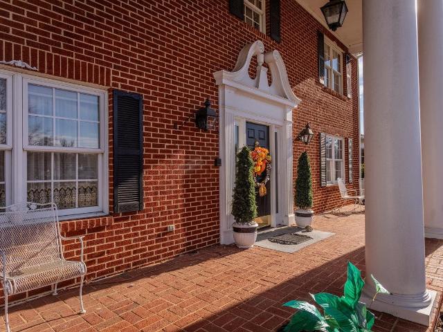 8217 S East Hwy, Side, Elkton, VA 22827 | MLS #671949