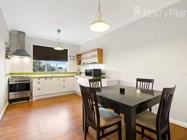 8/21 Champ Street, Coburg, VIC 3058