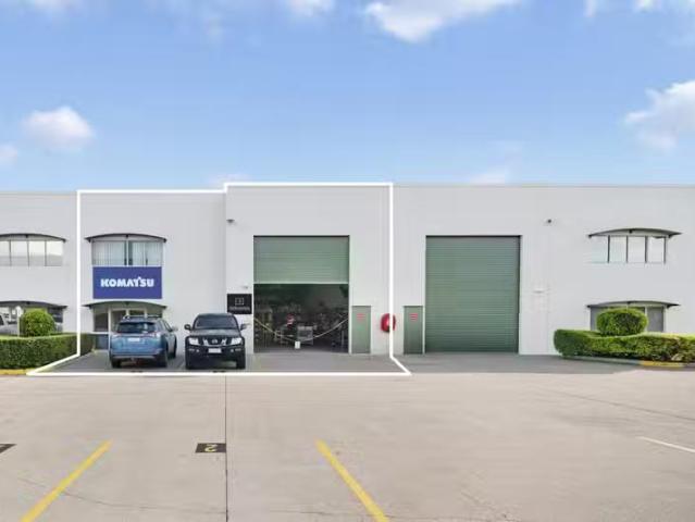8/21 Duntroon Street, Brendale, QLD 4500 Industrial/Warehous.