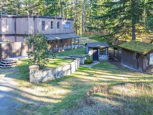 821 Ebadora Lane, Malahat, BC, V0R 2L0 house for sale | Listing ID 1051 | Royal LePage