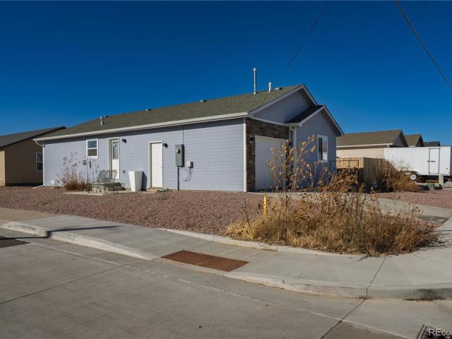 821 N Raynolds Avenue