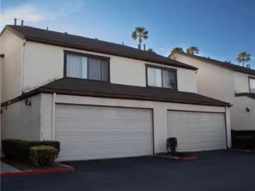 821 S CERRITOS AVE, AZUSA, CA 91702