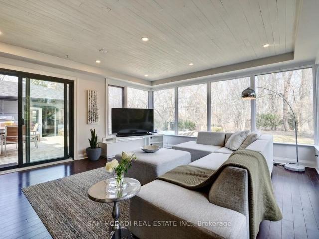 821 Parkland Avenue, Mississauga