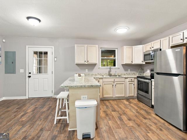821 Winston Drive Extension