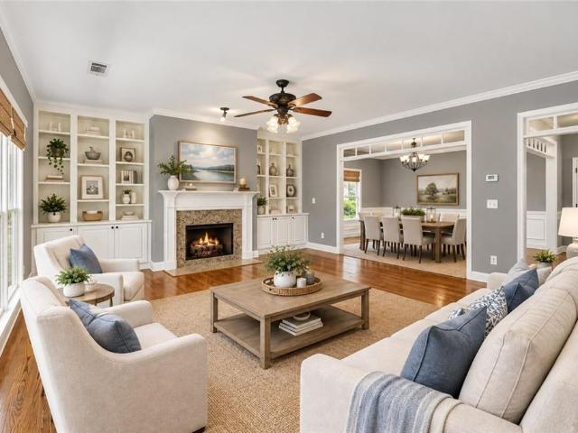 8225 Majors Glen Court
