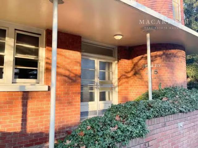 8/225 Tarcutta Street, Wagga Wagga, NSW 2650