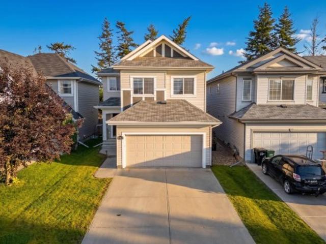 8226 A Avenue Nw, Edmonton, AB, T5Z 0H8 house for sale | Listing ID E4503 | Royal LePage