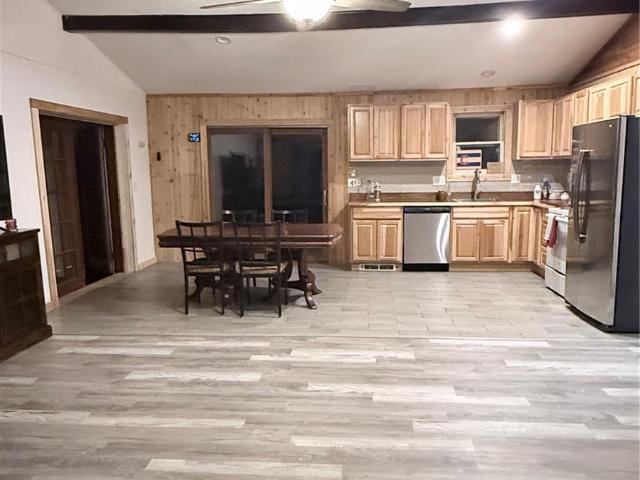 8226 S Brook Forest Road