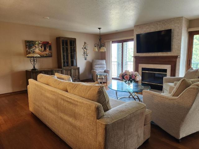 8220 Harrison Avenue #203