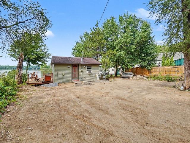 8221 S Island View Drive