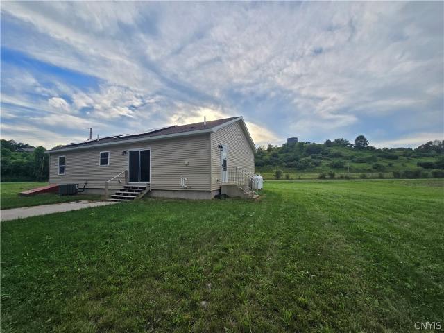 8222 Valley Road