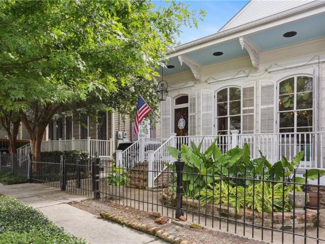 822 CADIZ Street