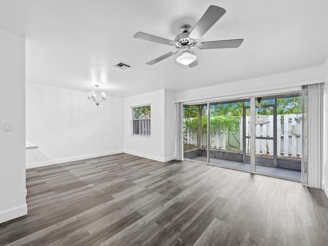 822 Crystal Lake Dr, Unit 822, Deerfield Beach, FL 33064 | MLS #F10545