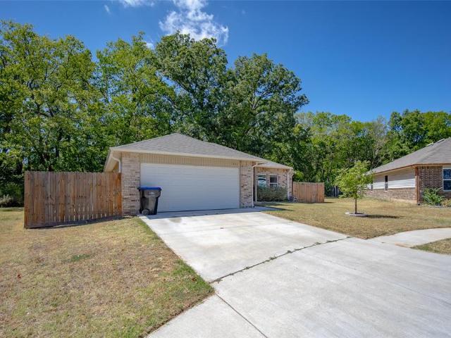 822 Highgarden Circle
