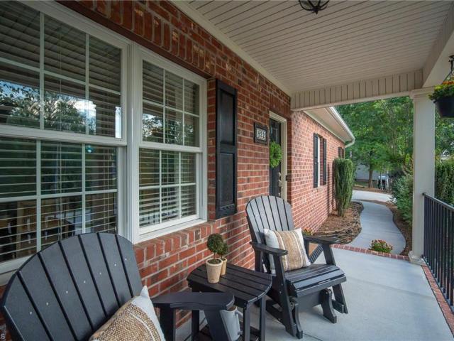 822 Montgomery Court