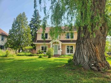822 MacArthur Ave, Ashland, WI 54806 | MLS #6125