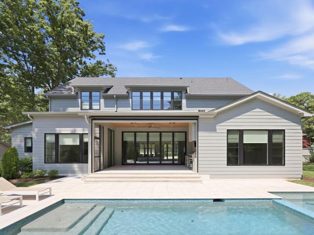 822 Pebblebrook Drive