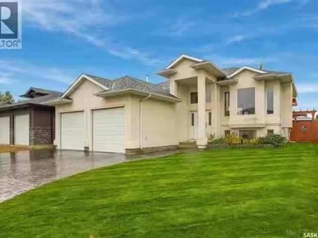 822 Rock Hill Lane, Martensville, SK, S0K 0A2 house for sale.