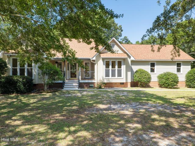 822 Woodland Drive