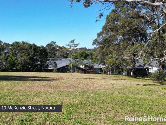 822m2 with Wide Frontage Vacant Land
