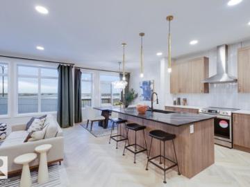 Garneau, Edmonton, Alberta - Parking, Cellar