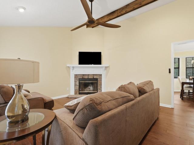 8231 Troubadour Way